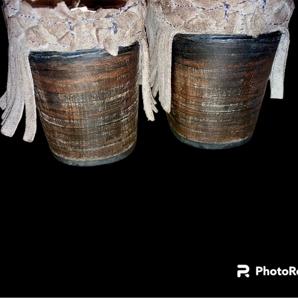 Freebird LUCY Western Fringe Leather Suede Booties. Size 8. - Picture 6 of 8